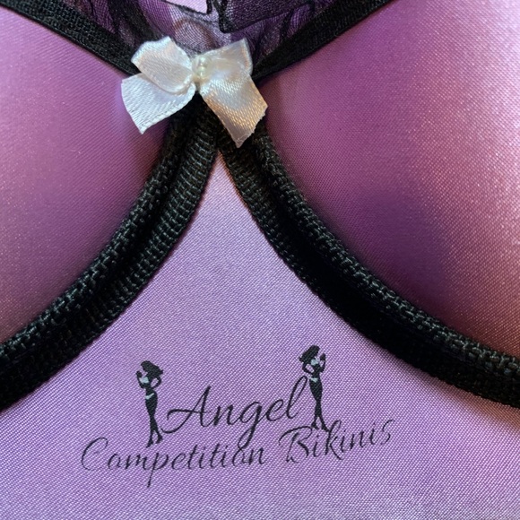 Bikini Case - Picture 2 of 4